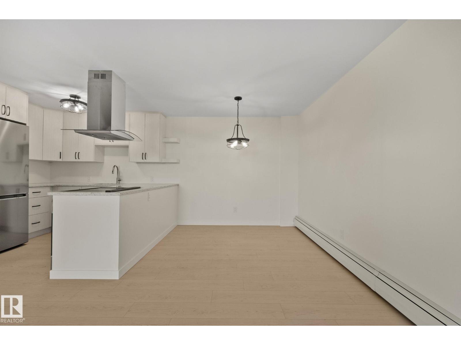 #1408 10125 109 ST NW - 16