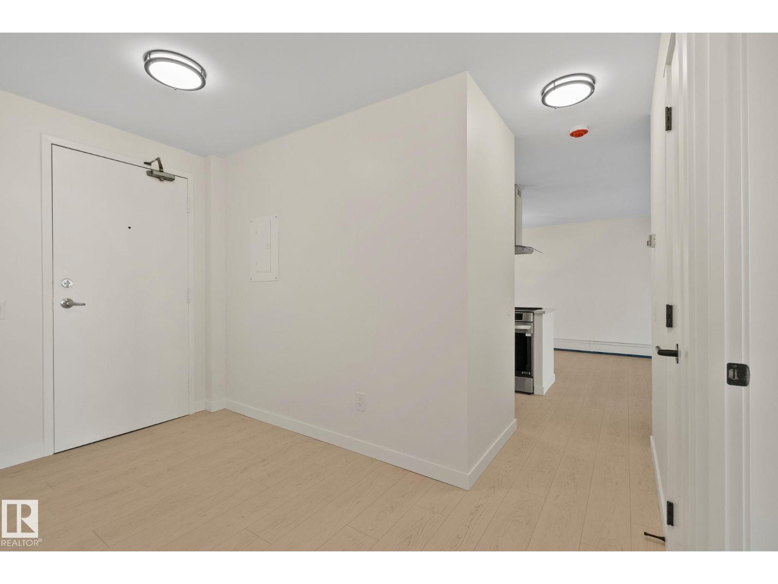 #1408 10125 109 ST NW - 4