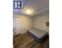 Bedroom - 3995 Shelbourne St, Saanich, BC V8N3E1 Photo 9