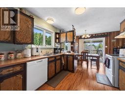 Primary Bedroom - 21 Kelso Crescent, Kamloops, BC V2C5A1 Photo 7