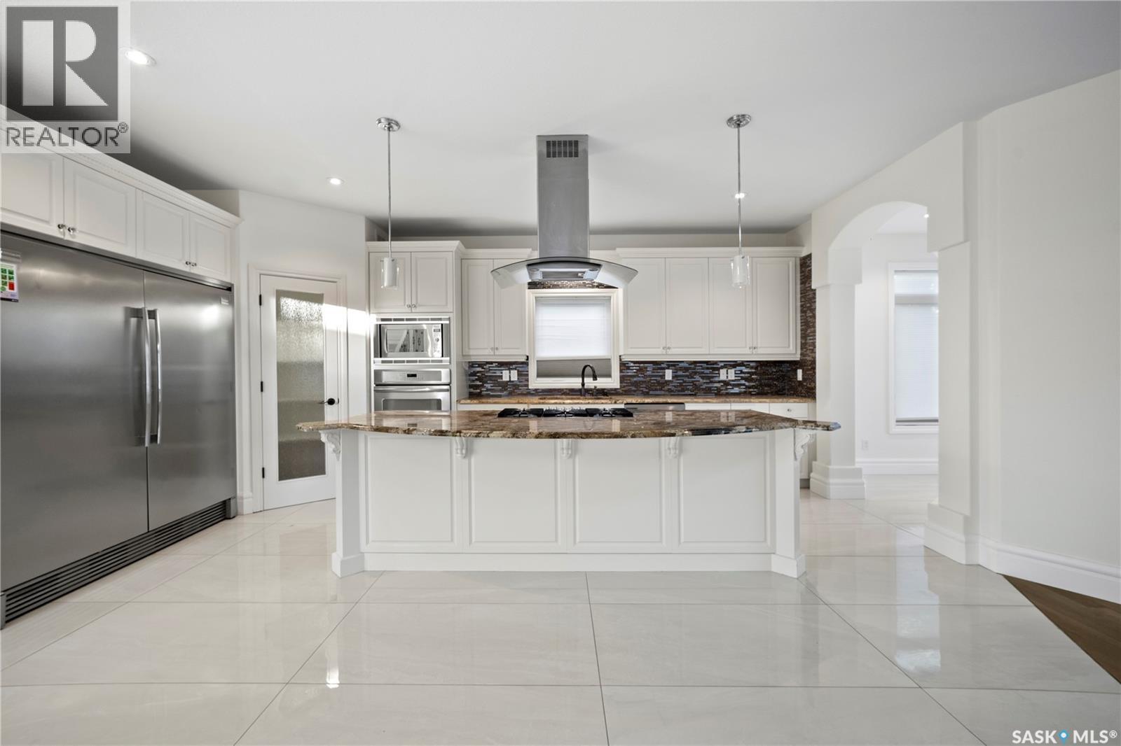 4622 Malcolm DRIVE - Image 11