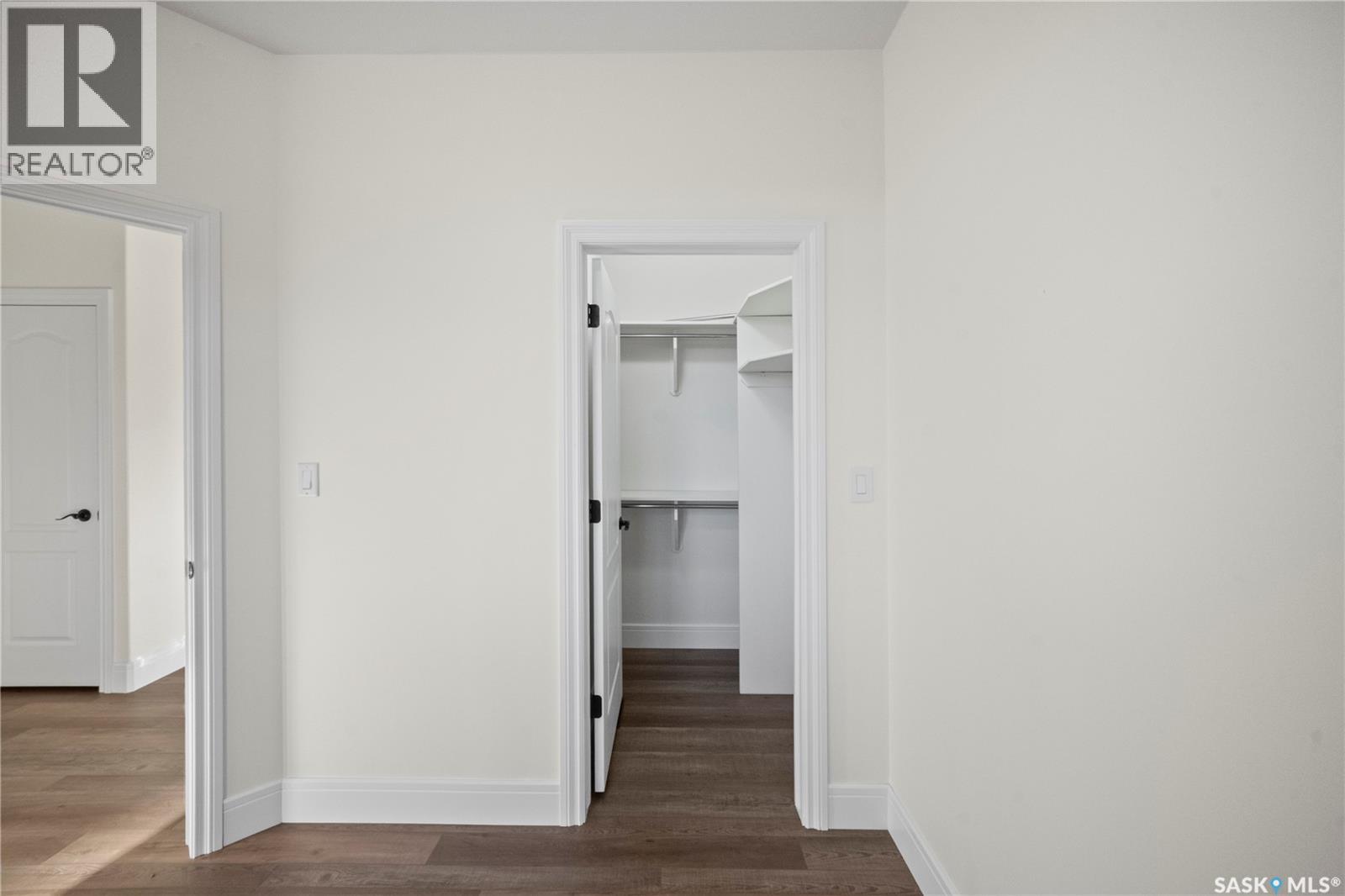 4622 Malcolm DRIVE - Image 45