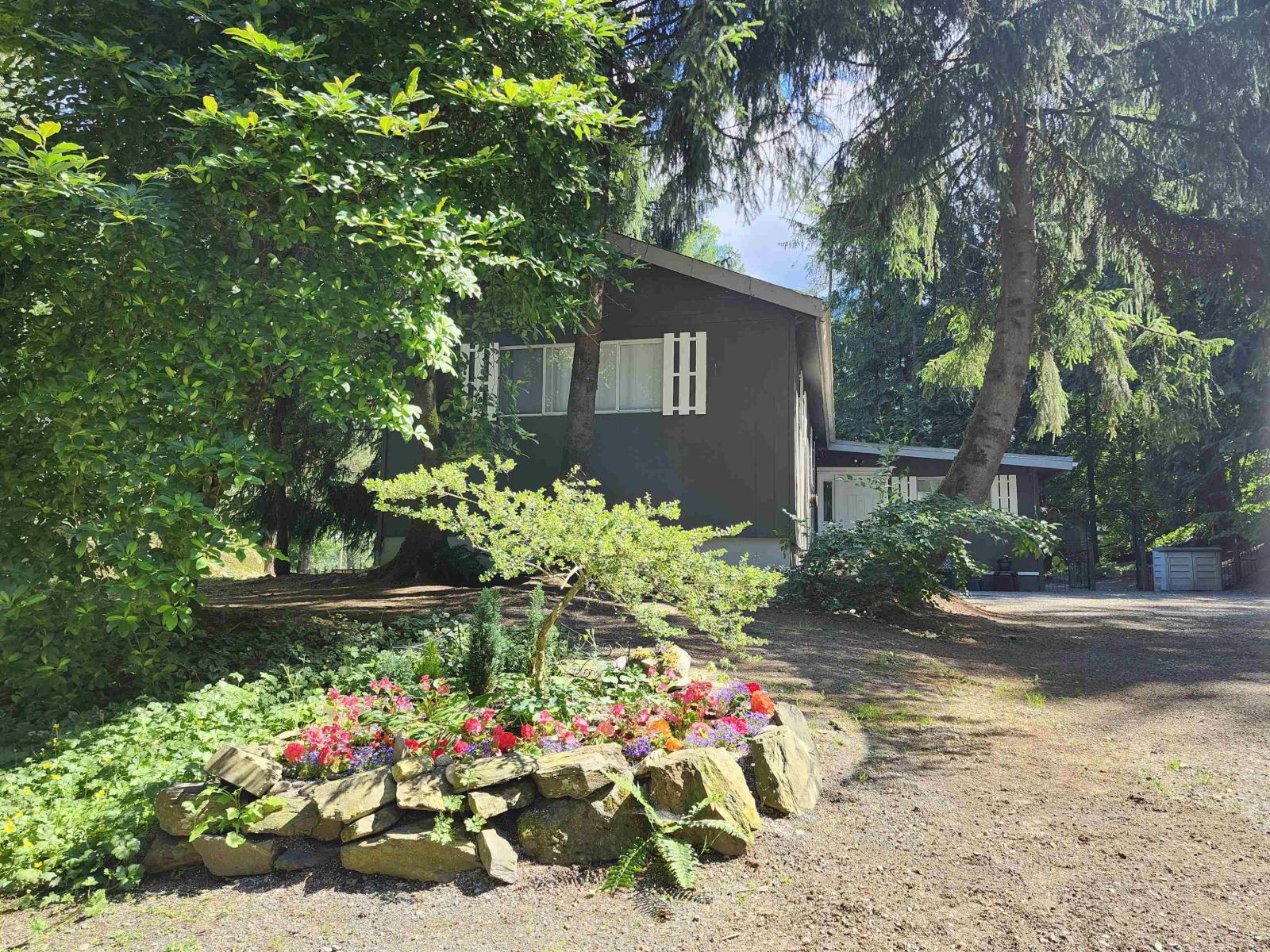 10821 N POPKUM ROAD, Popkum