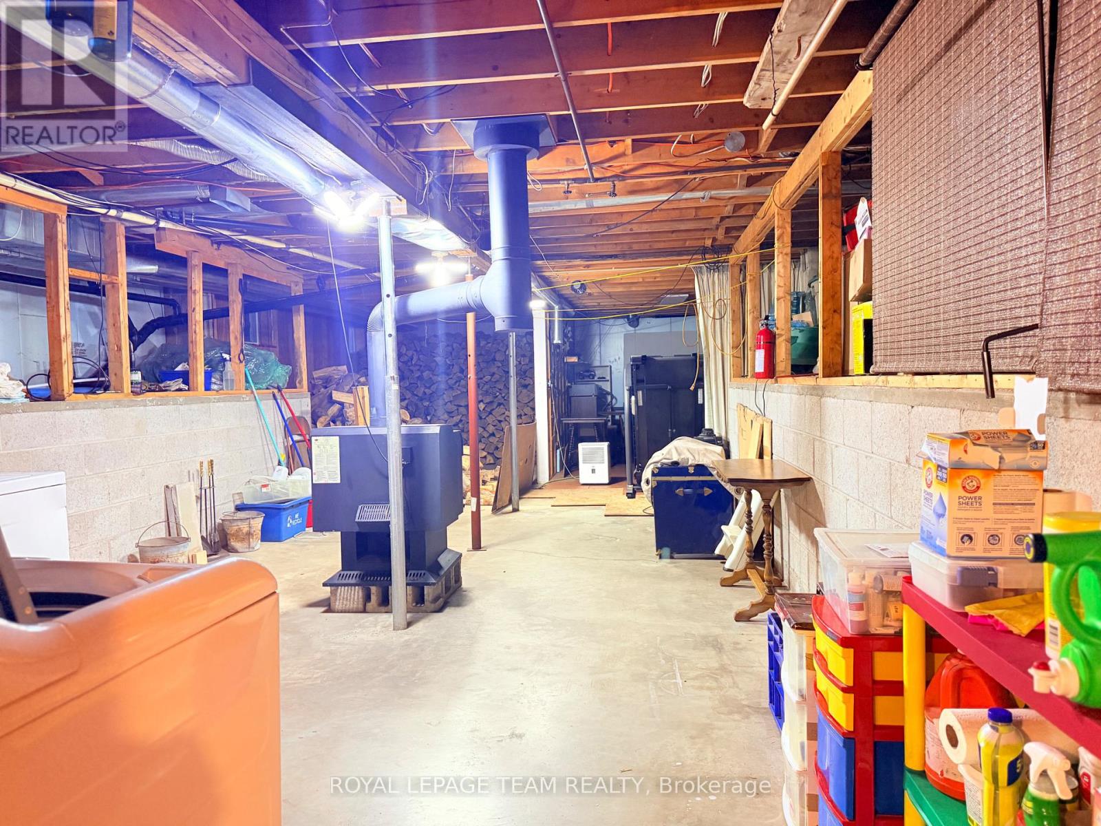 76 LAKE STREET - Image 39