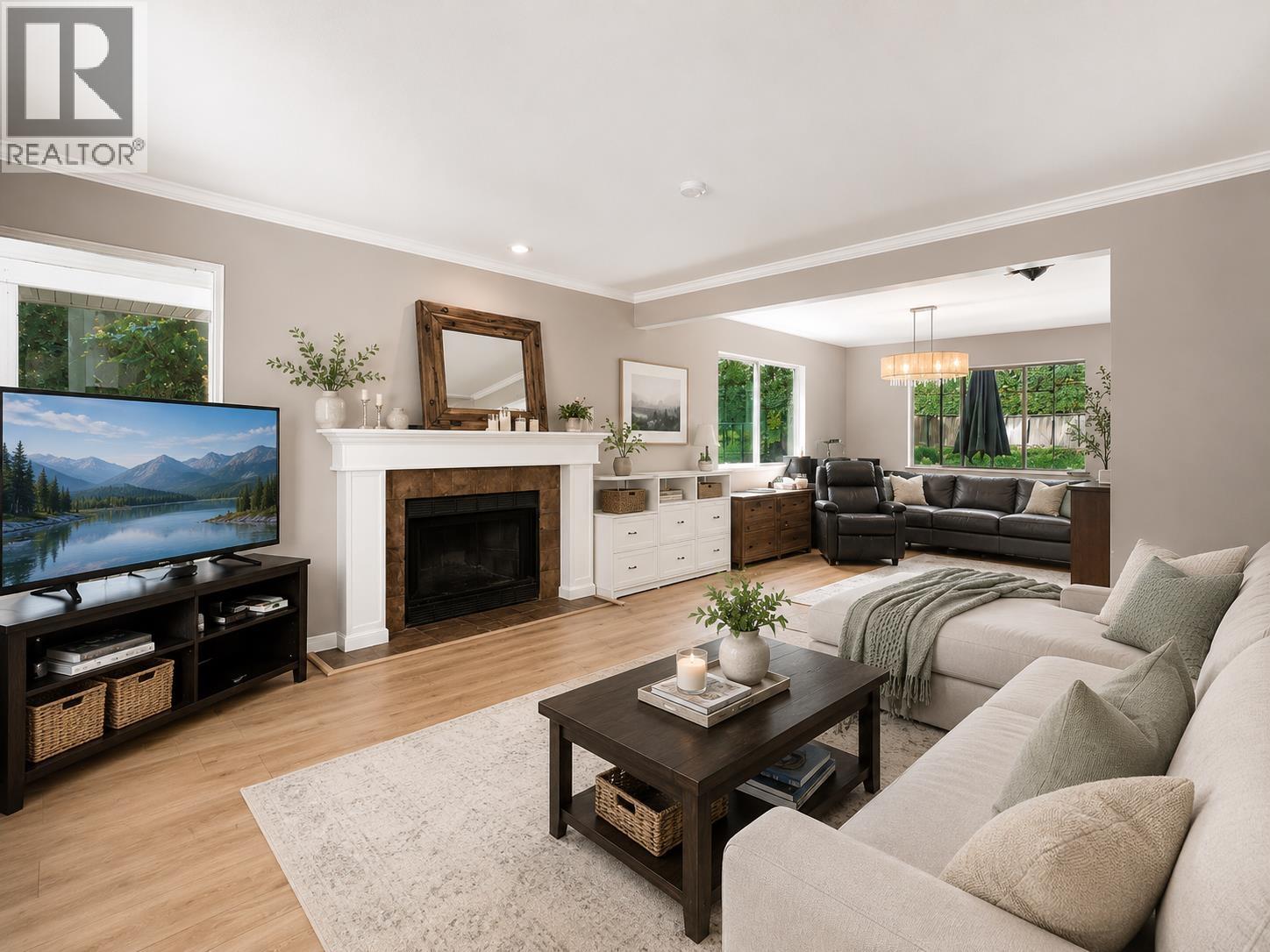 1304 KEARTON ROAD, Gibsons