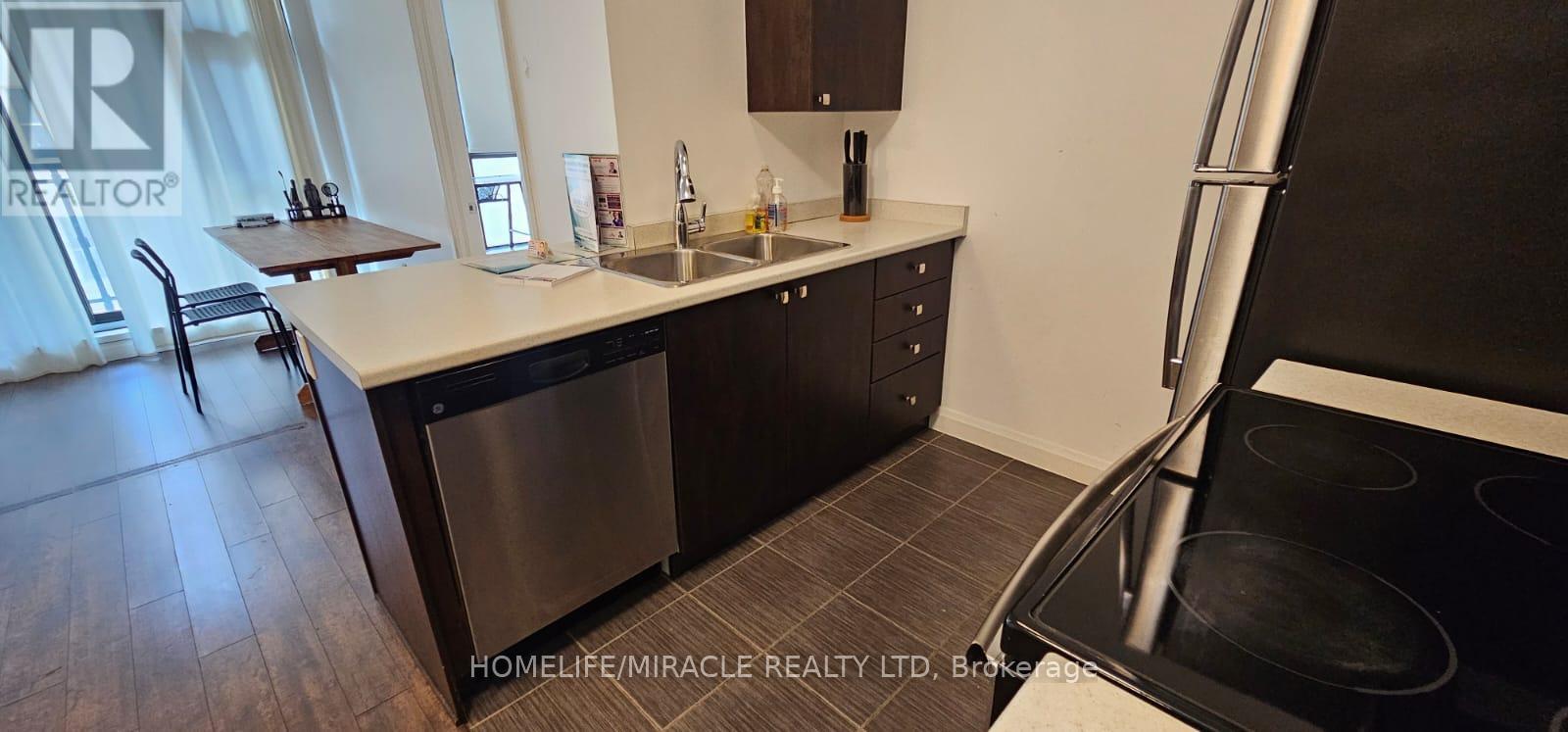 #707 112 KING STREET - 13