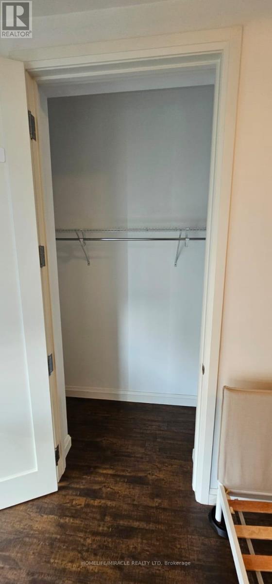 #707 112 KING STREET - 24