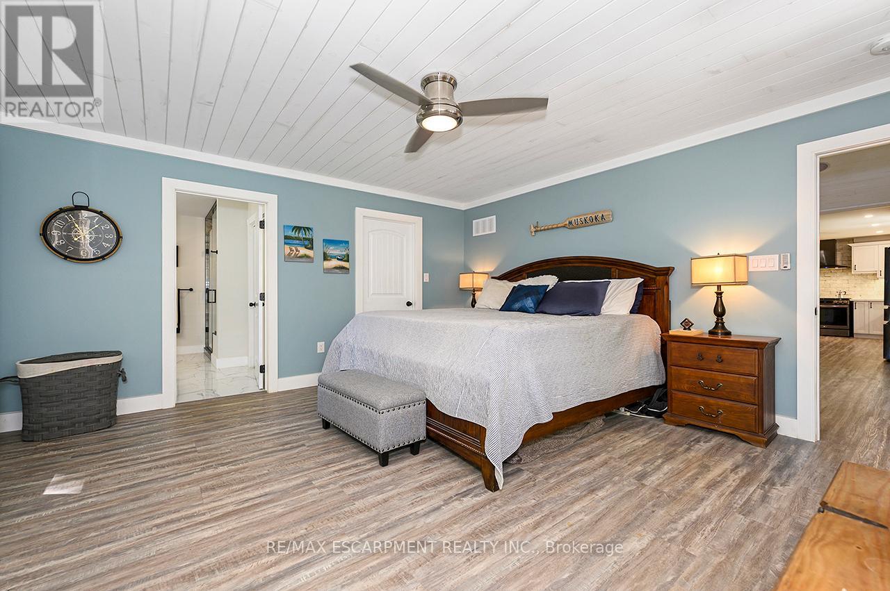 1068 XAVIER STREET - Image 18