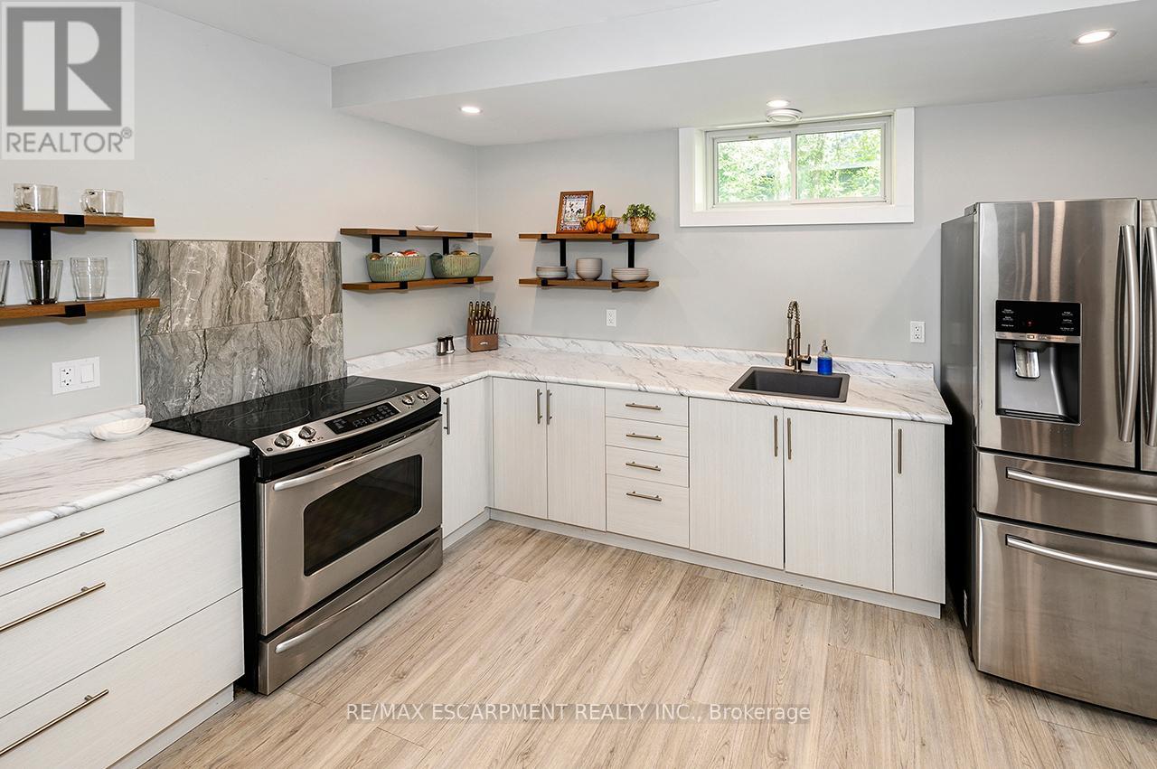 1068 XAVIER STREET - Image 26