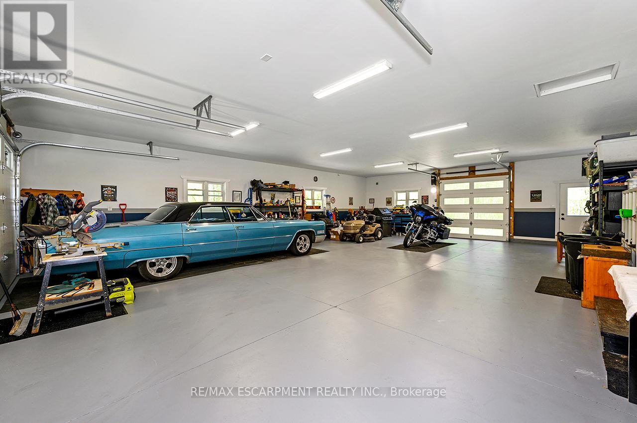 1068 XAVIER STREET - Image 38