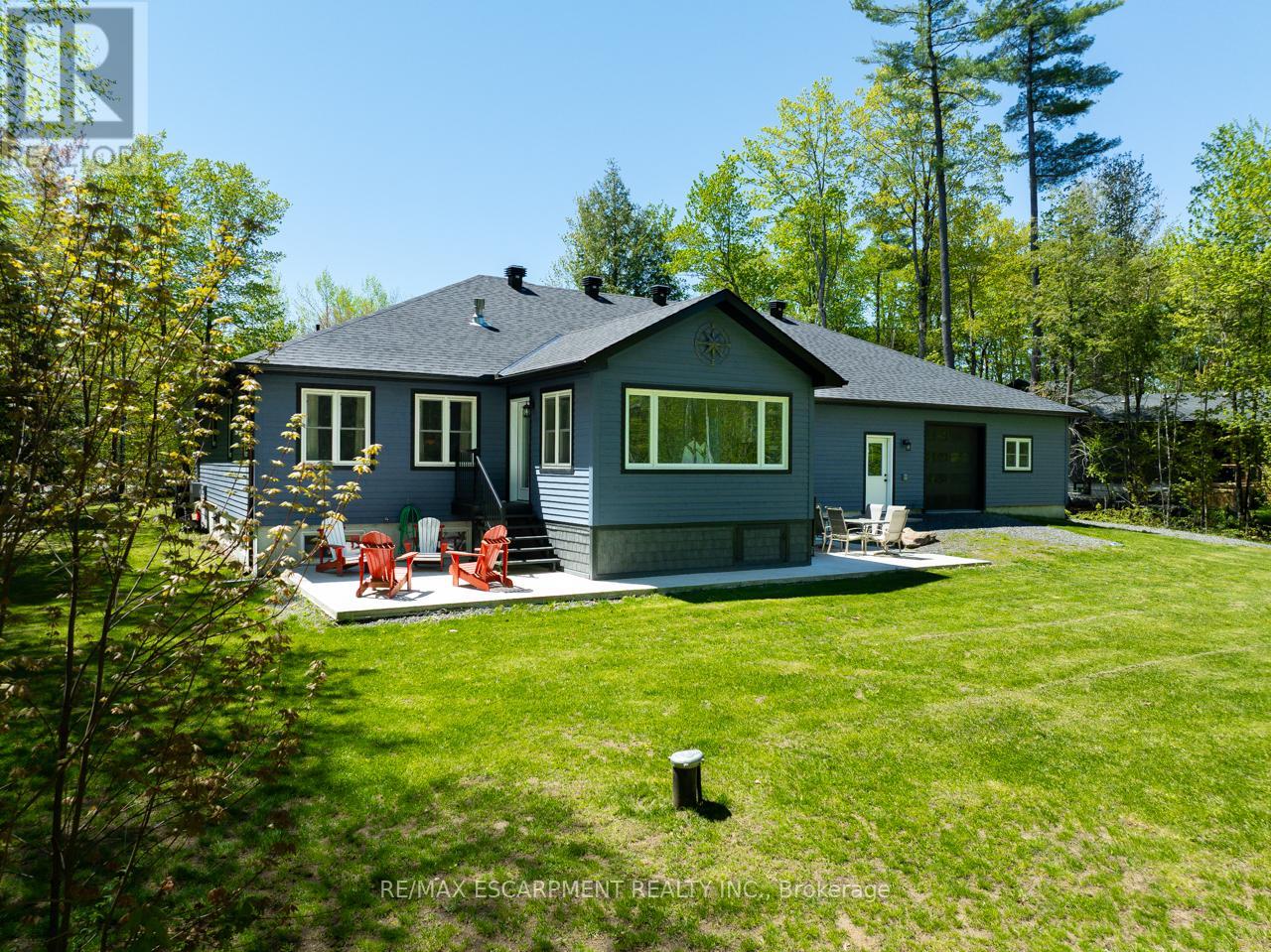 1068 XAVIER STREET - Image 42