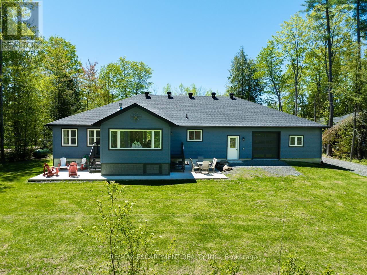 1068 XAVIER STREET - Image 43