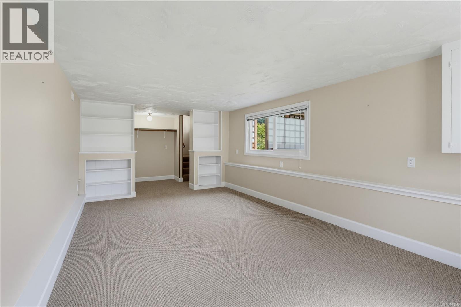  3493 Cardiff Place, Oak Bay