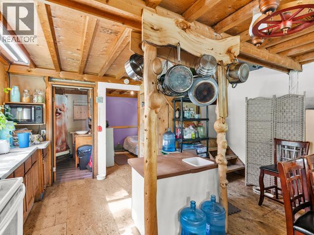37 TAGISH ESTATES - Image 25