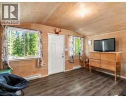 37 Tagish Estates, Whitehorse South, YT Y0B1T0 Photo 9