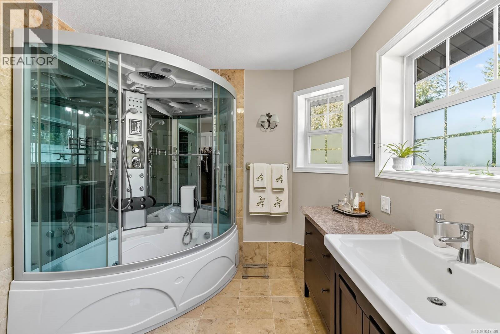 6091 Beaver Creek Rd, Port Alberni