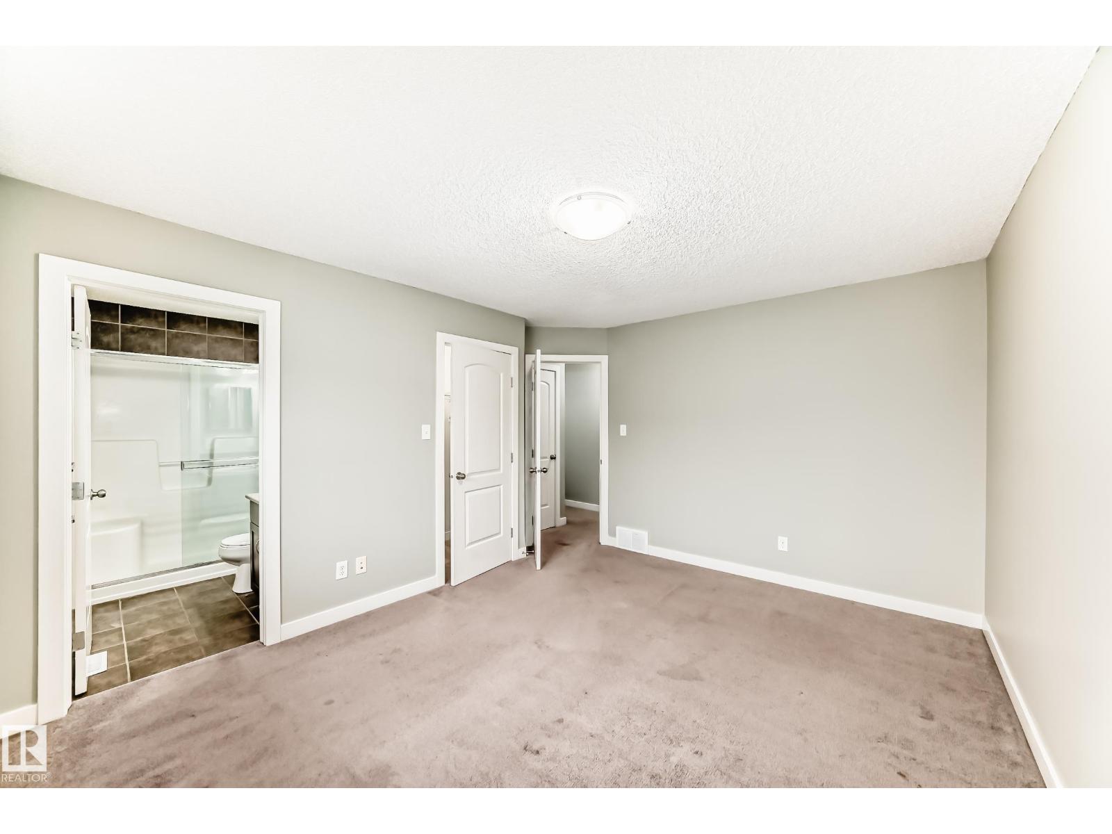 #47 12004 22 AV SW - Image 17