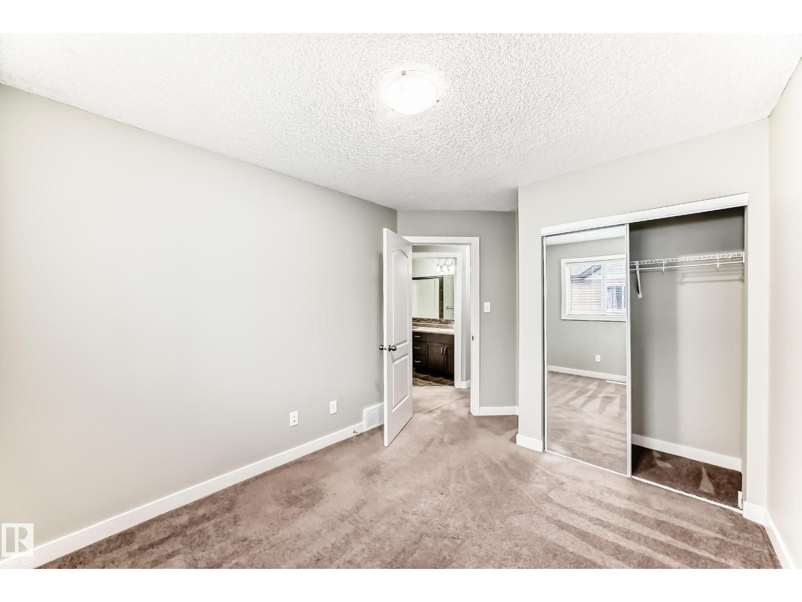 #47 12004 22 AV SW - Image 26