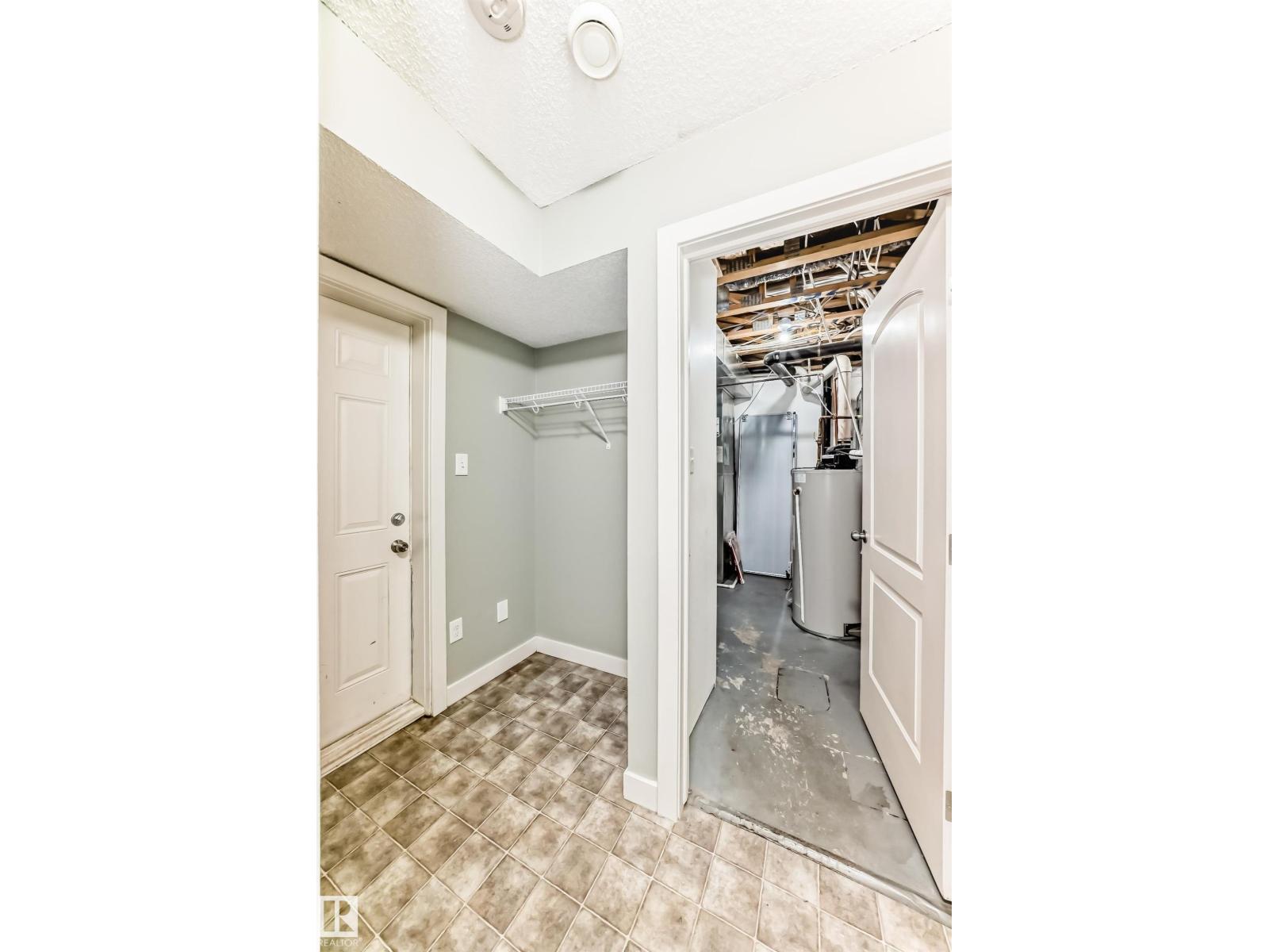 #47 12004 22 AV SW - Image 30