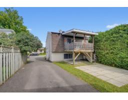 82 Rue Clermont, Gatineau, QC J8T5H8 Photo 31