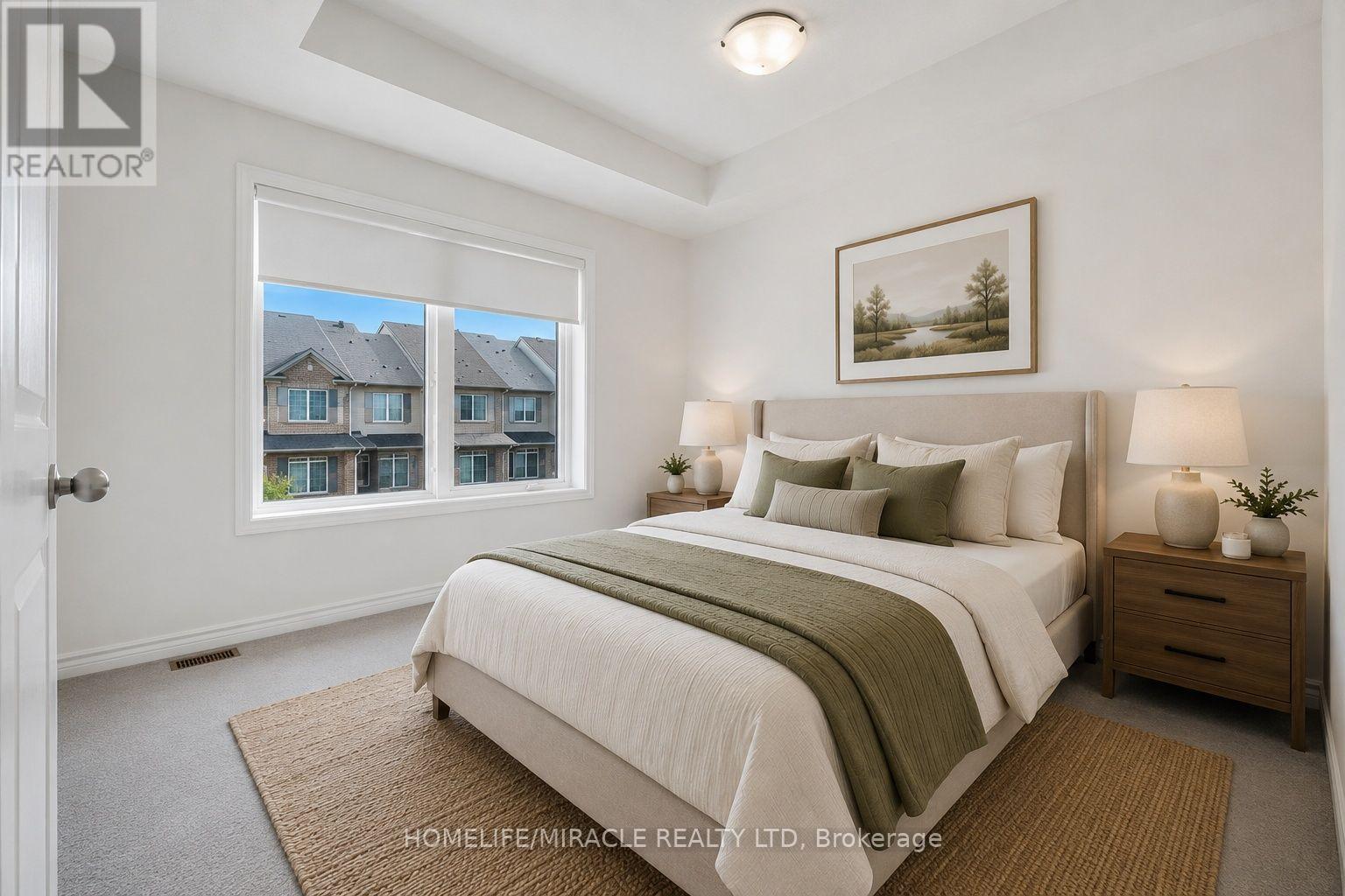 19 DONALD FICHT CRESCENT - 21