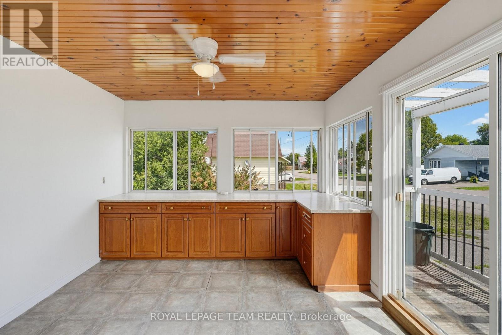 550 GIROUX STREET - Image 10