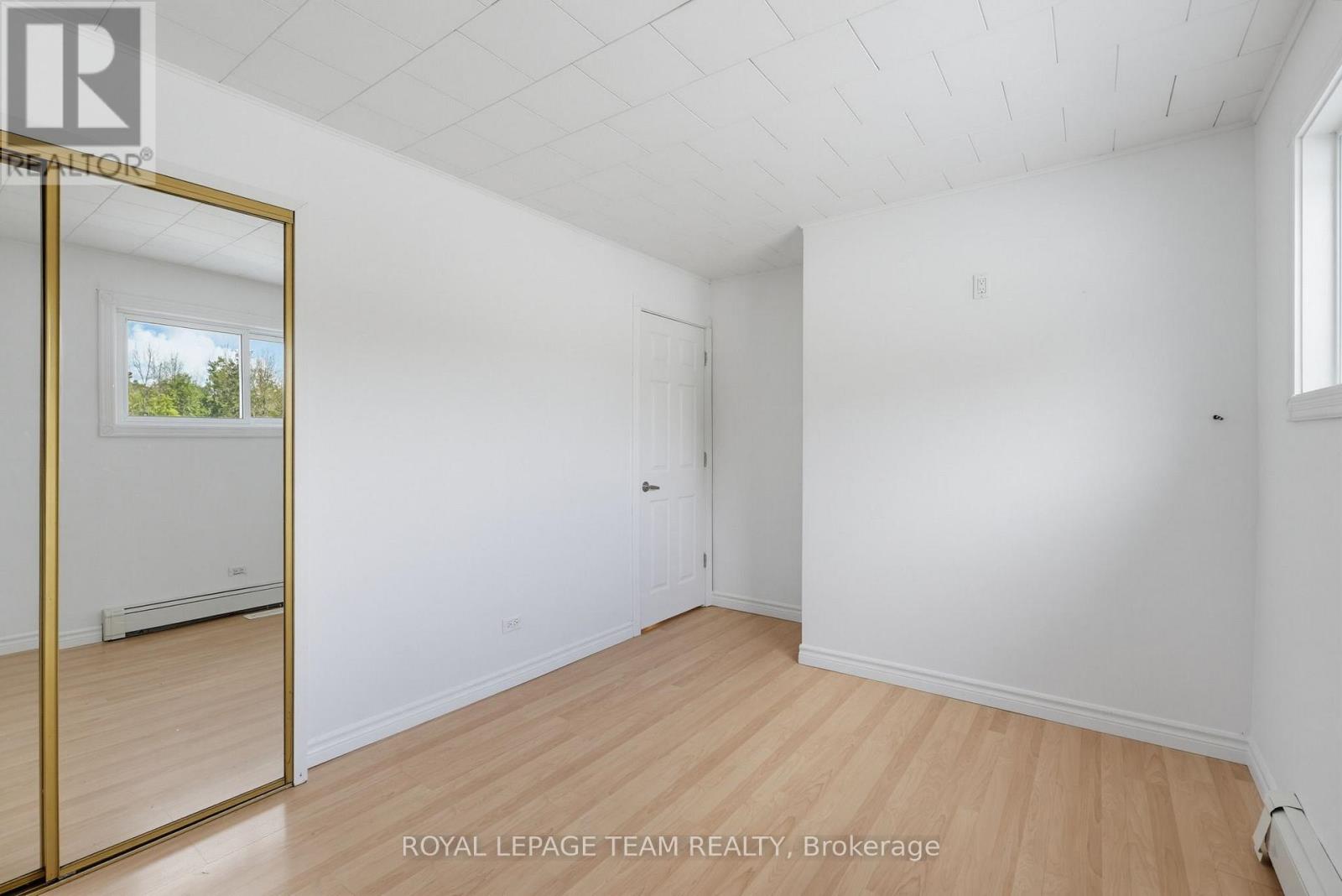550 GIROUX STREET - Image 17