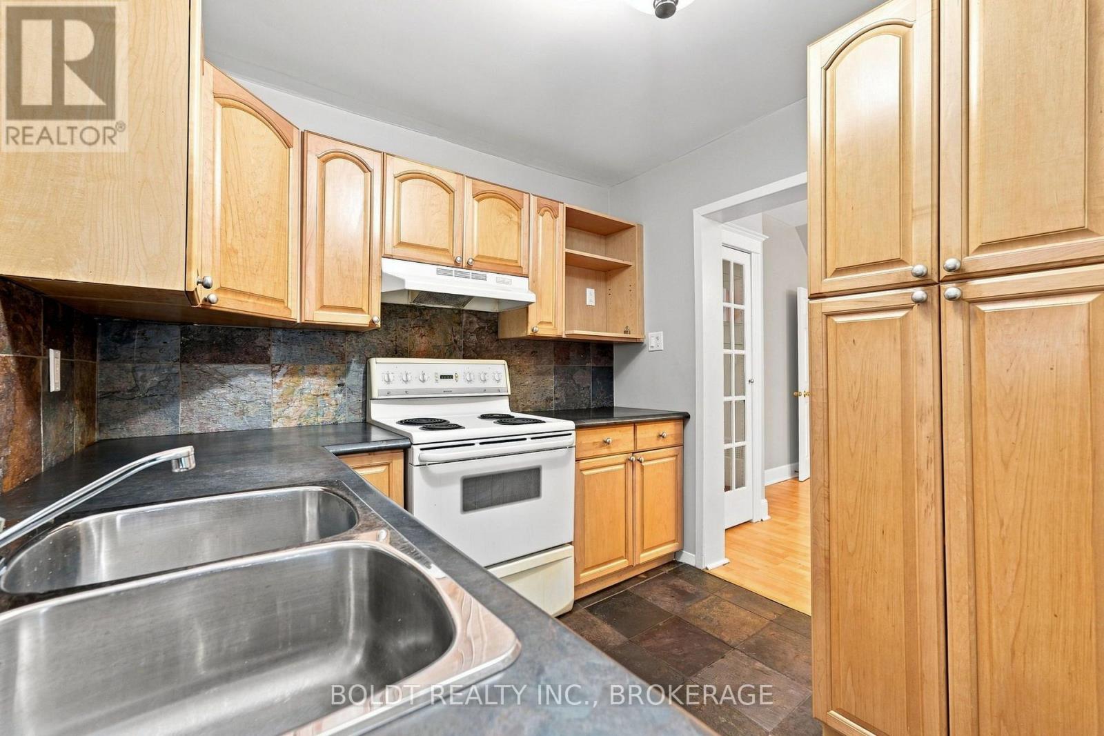 38 MARS AVENUE - 12