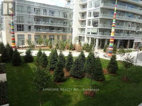 #305 66 FOREST MANOR ROAD - 16