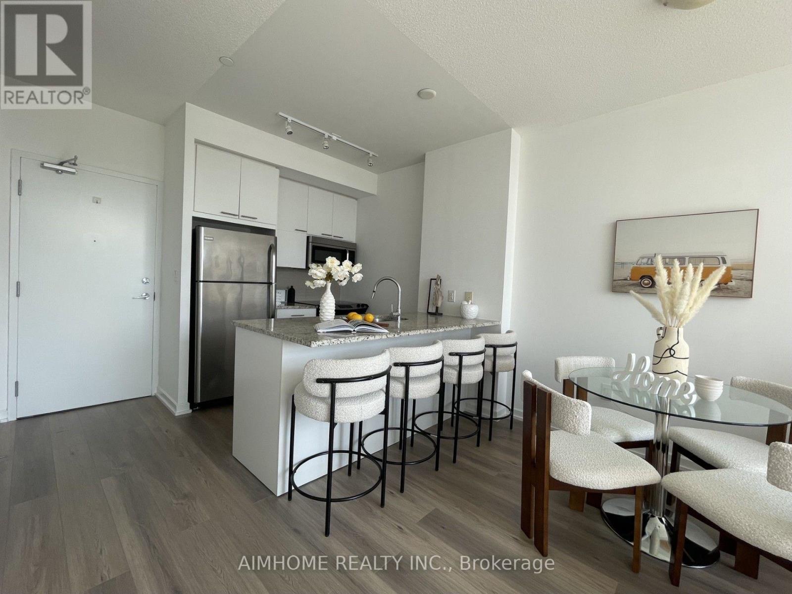 #305 66 FOREST MANOR ROAD - 7