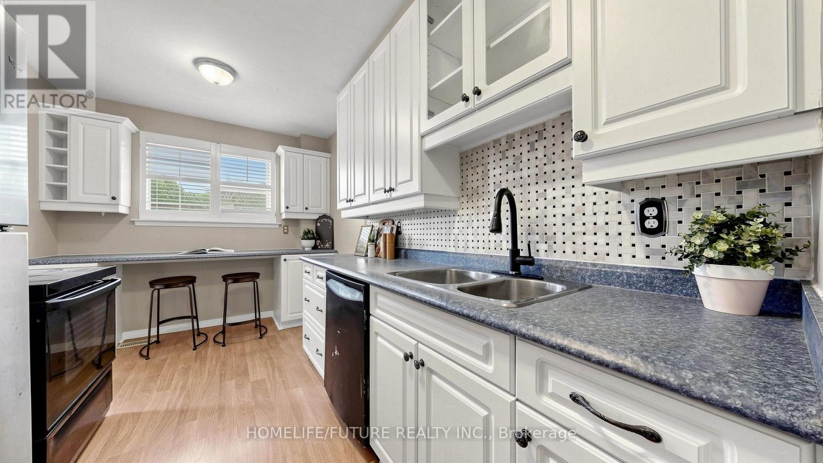 #150 120 NONQUON ROAD - Image 25