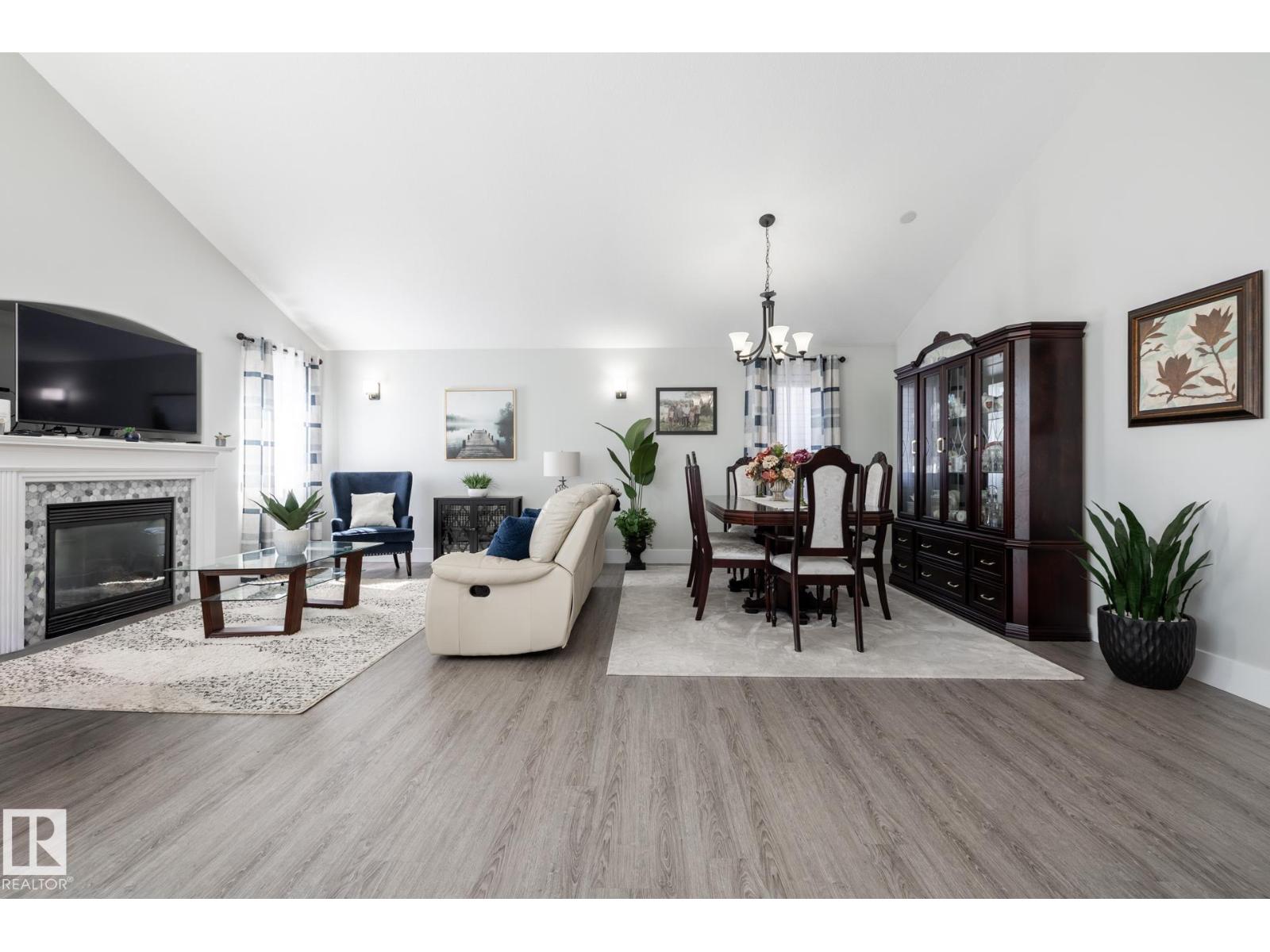 8919 176 AV NW - Image 20