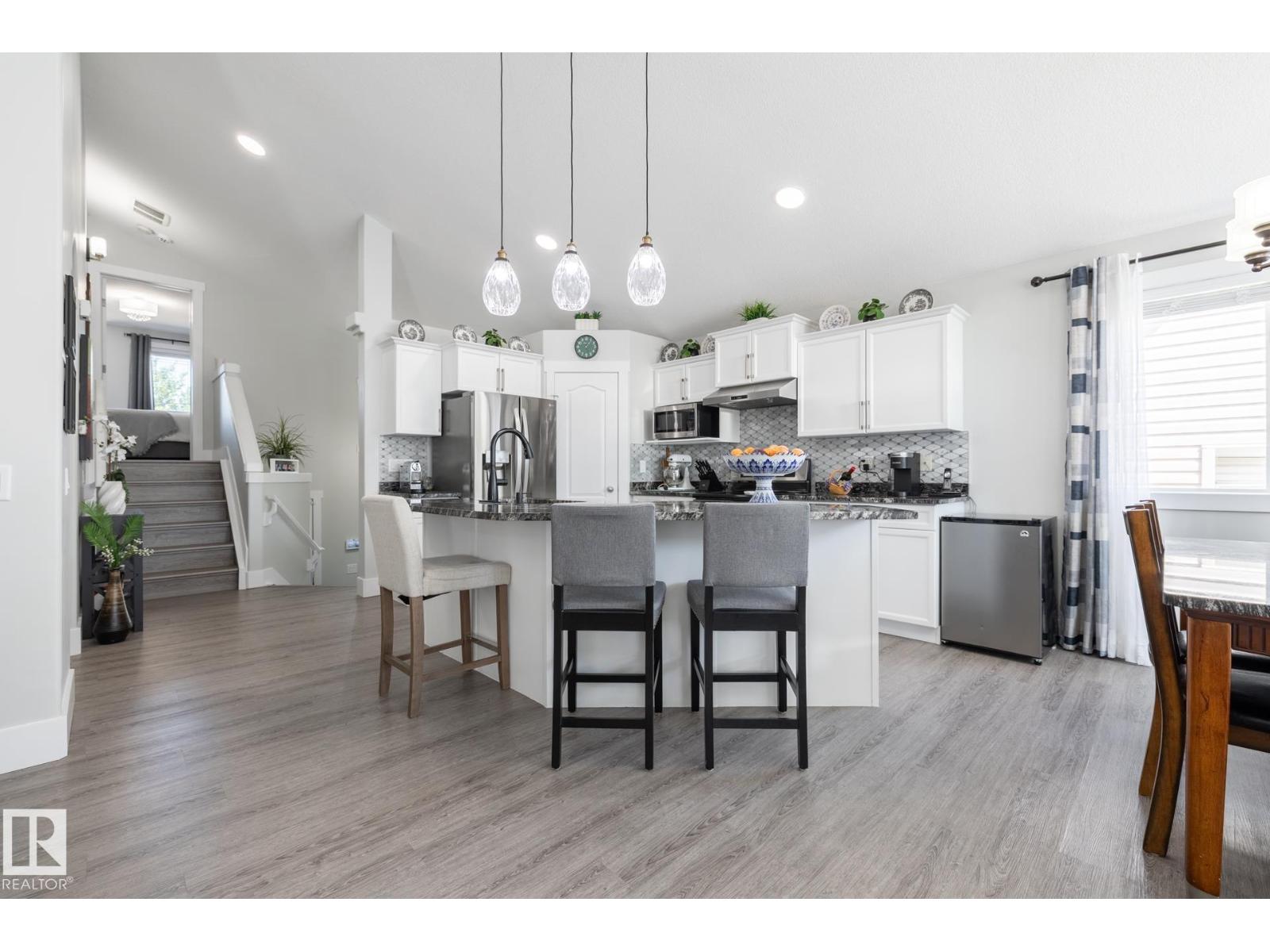 8919 176 AV NW - Image 10