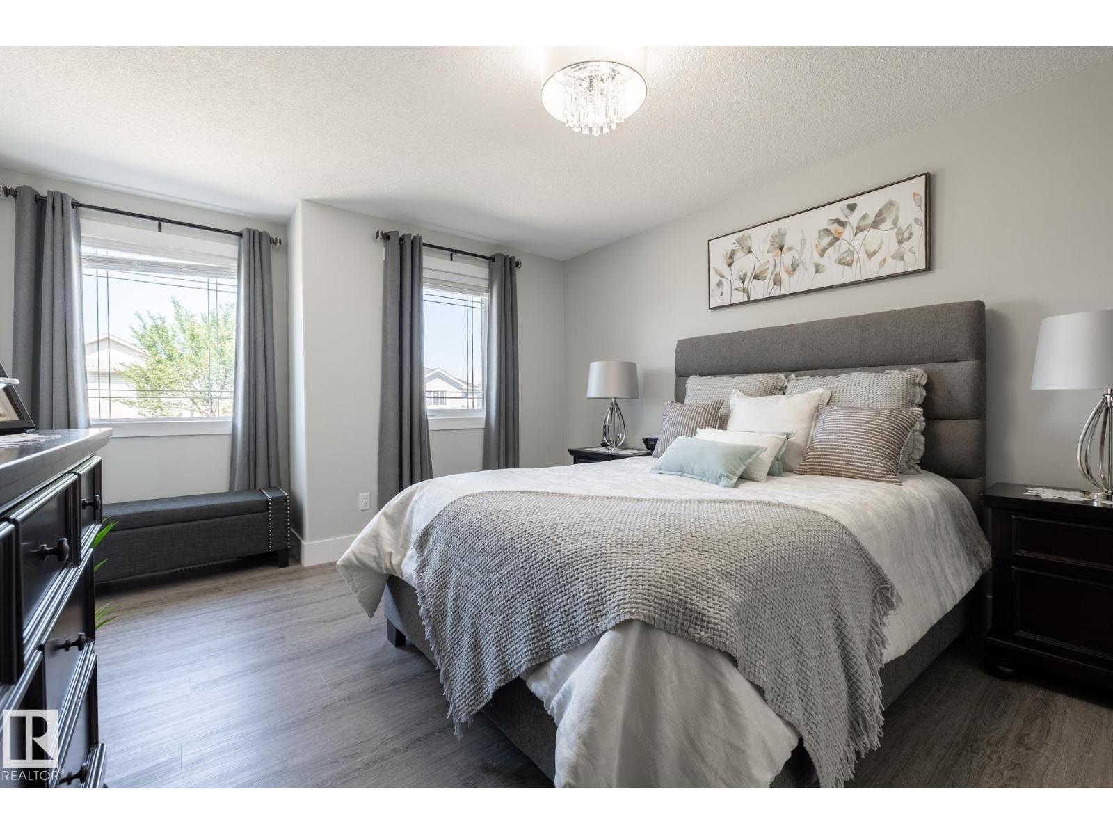 8919 176 AV NW - Image 26