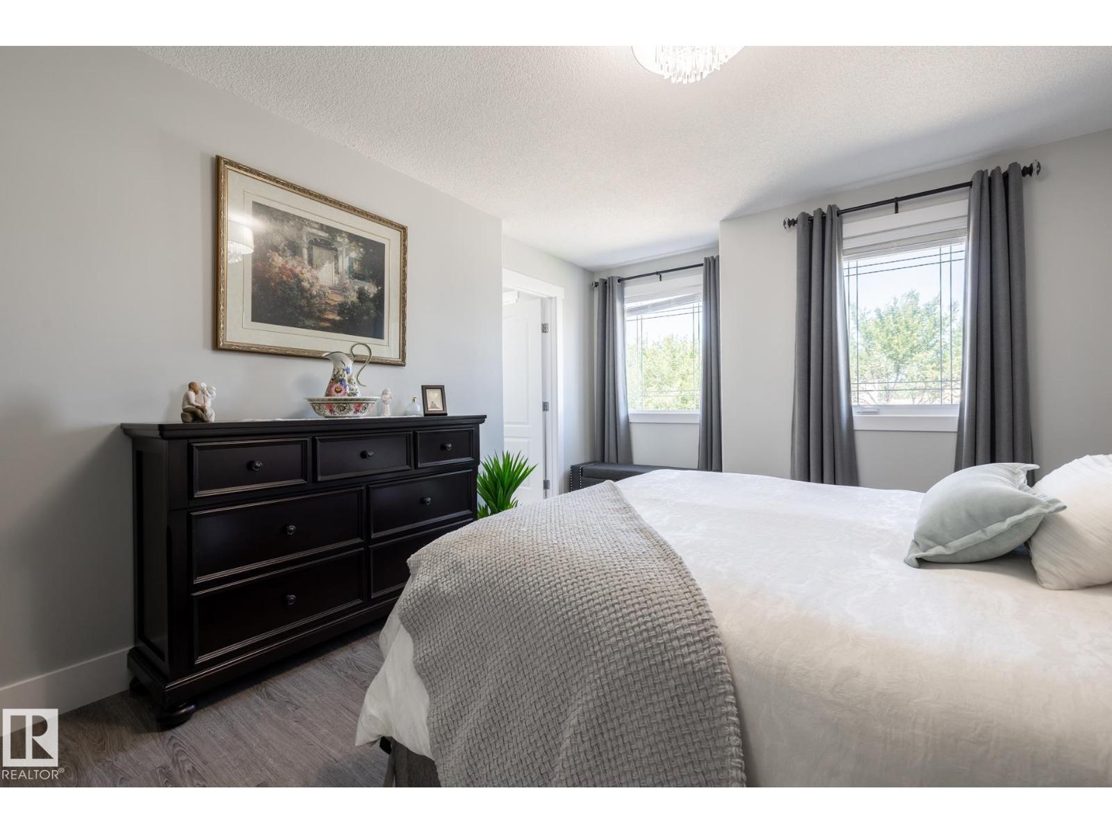 8919 176 AV NW - Image 27