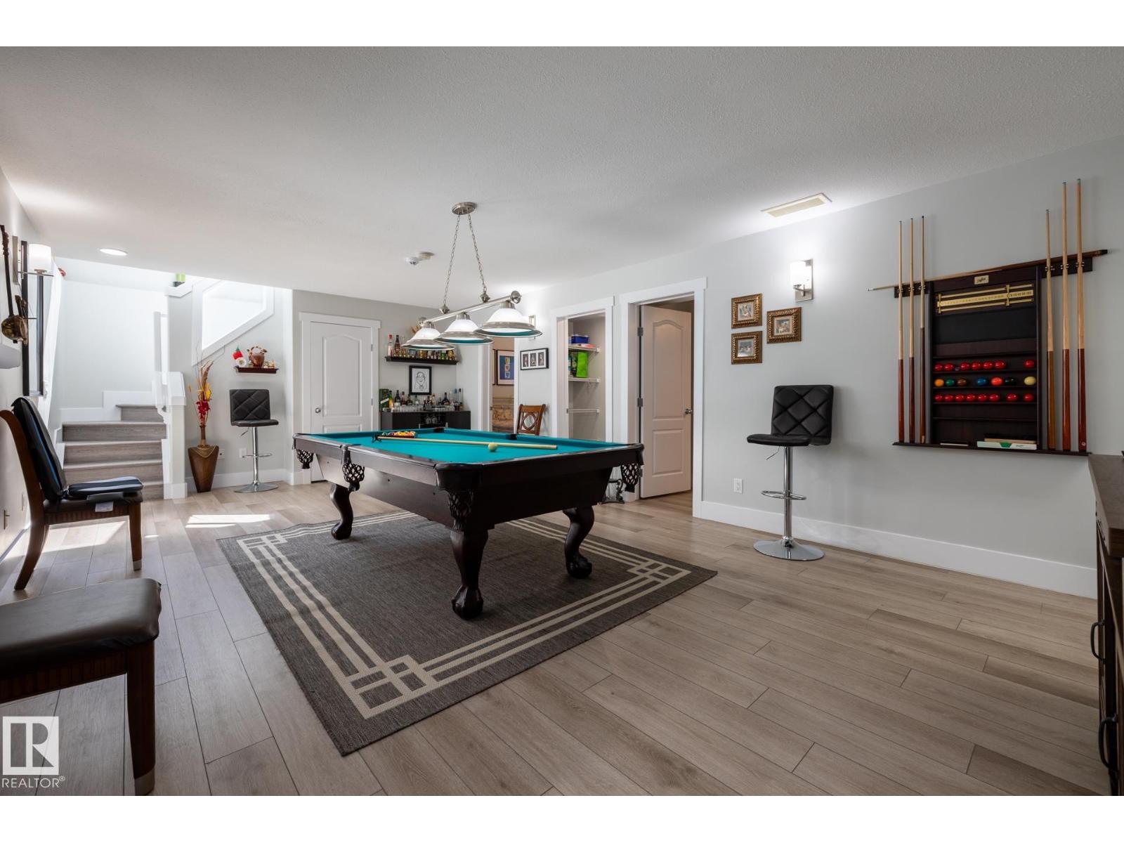 8919 176 AV NW - Image 39
