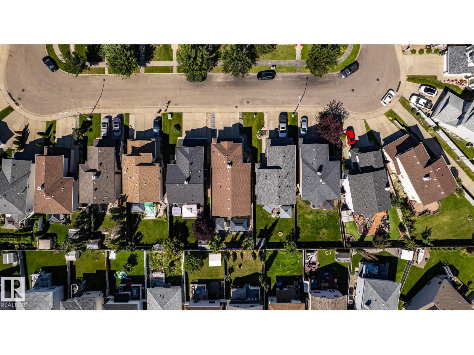 8919 176 AV NW - 67