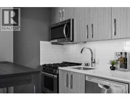 440, 110 18A Street NW - photo 3