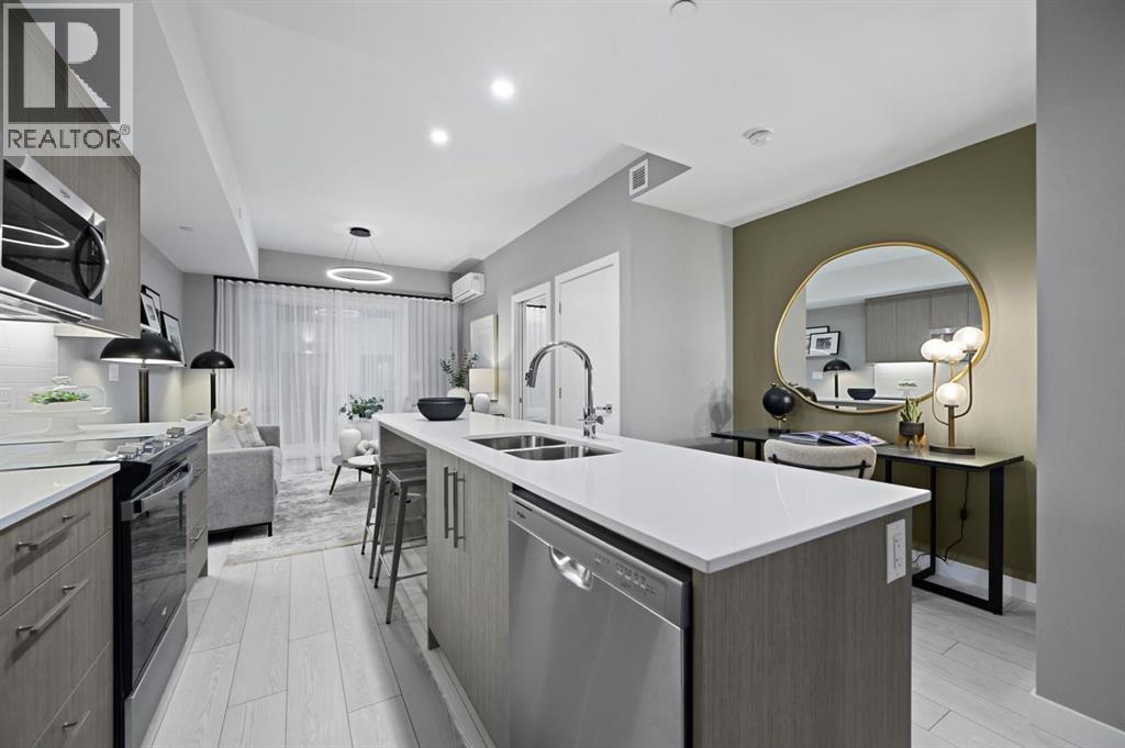 #221 310 15 Avenue SW - 3