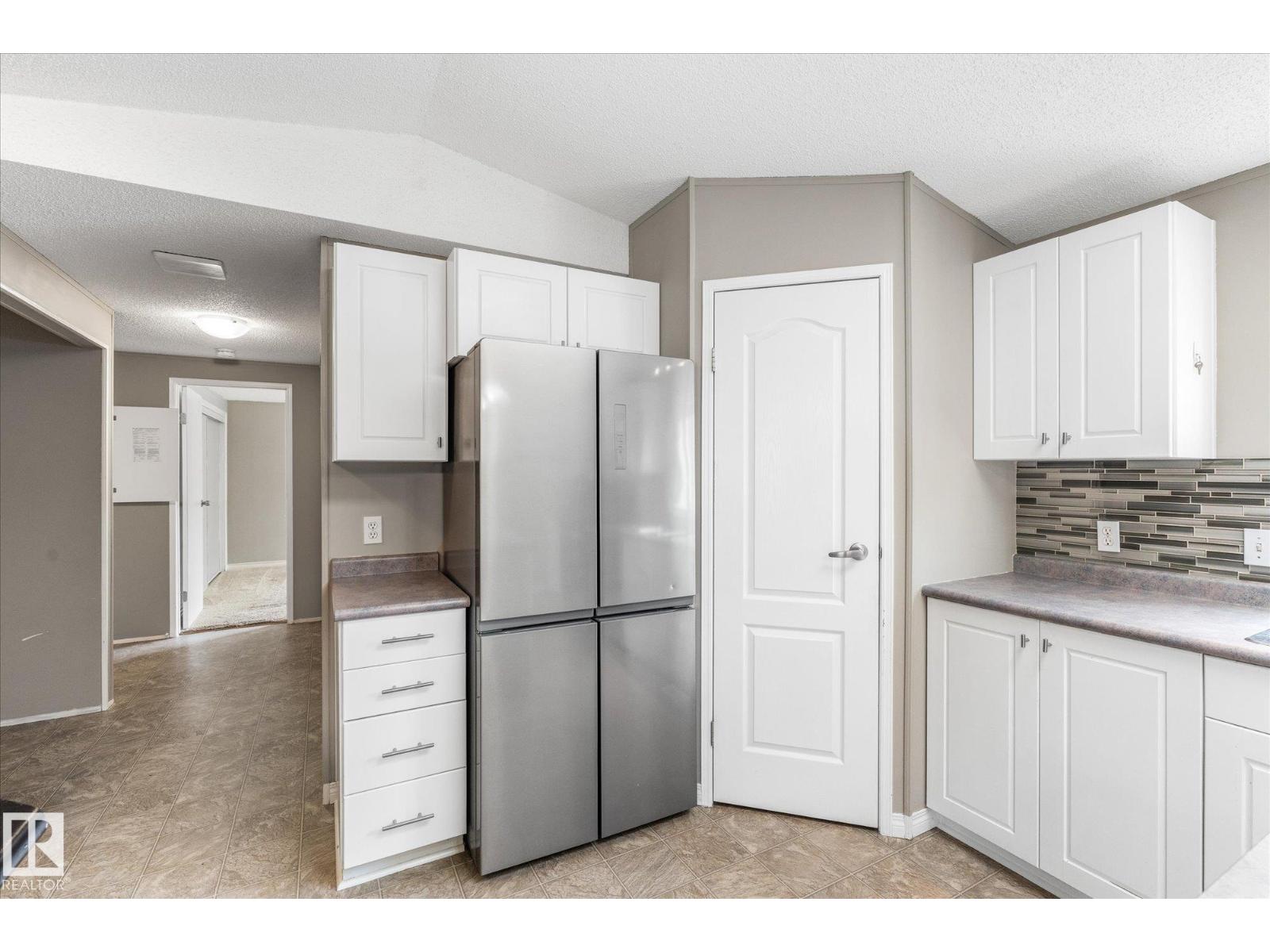 856 53222 Range Road 272 - 15