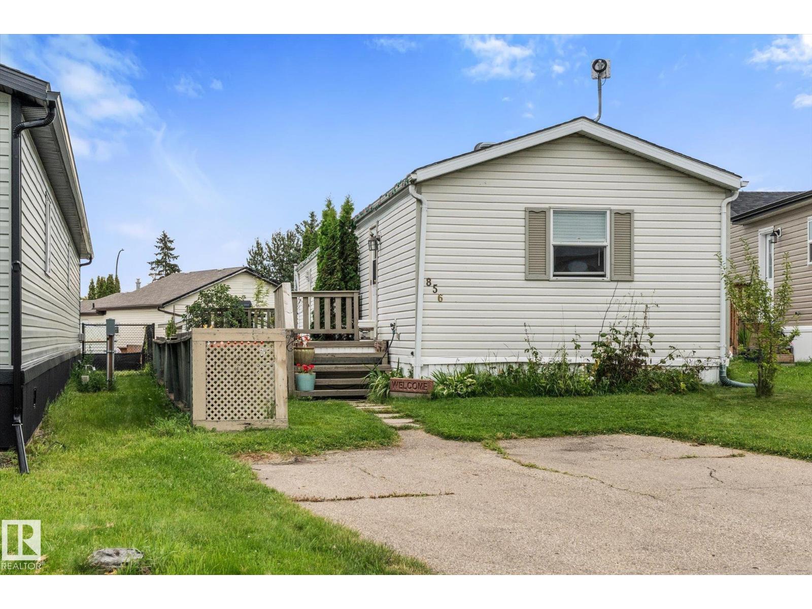 856 53222 Range Road 272 - 2
