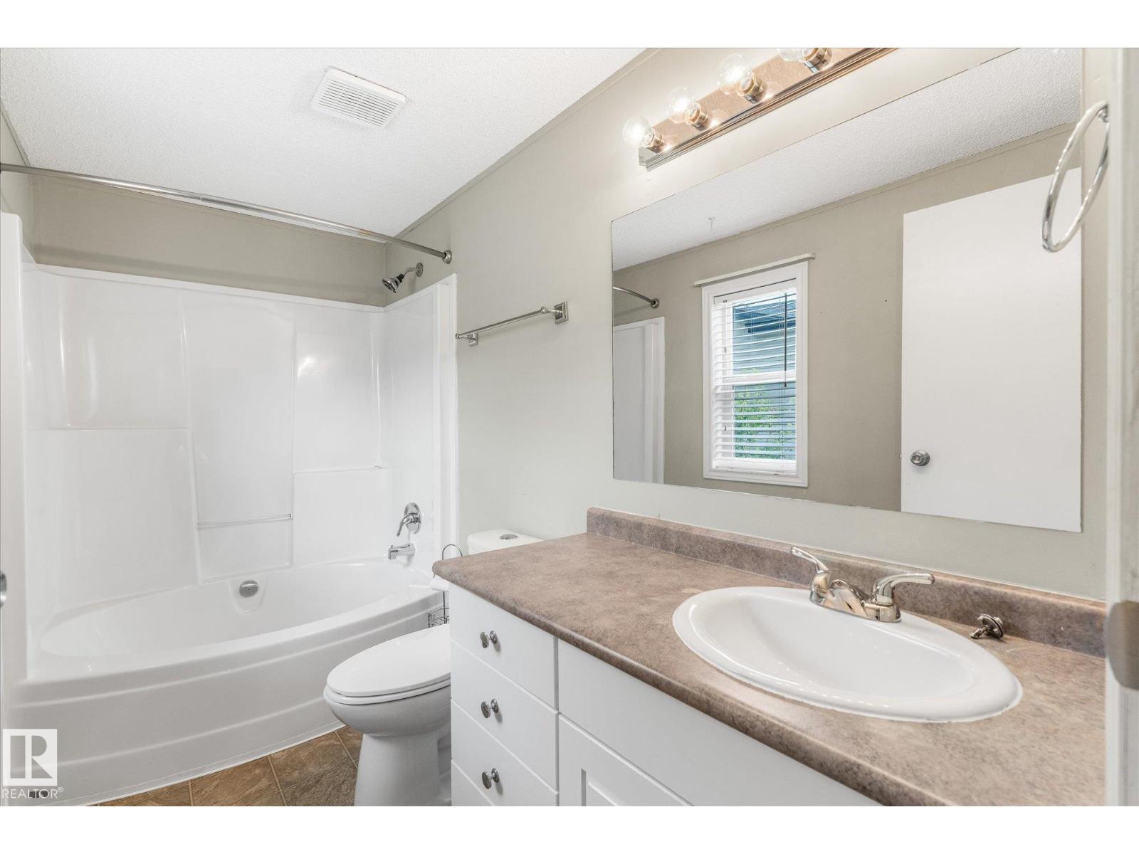 856 53222 Range Road 272 - 24