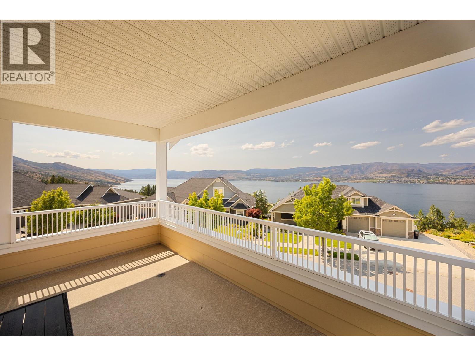 390 Quilchena Drive - 76