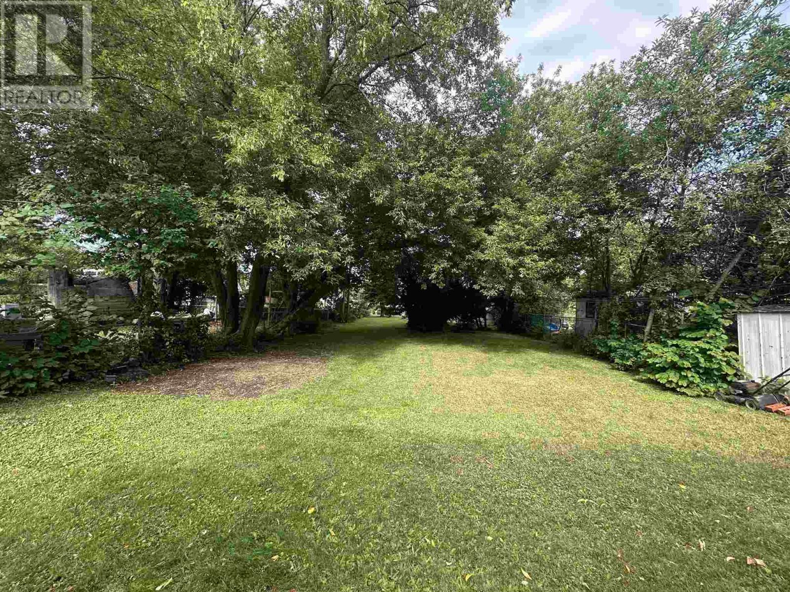 515 Morin ST - Image 31