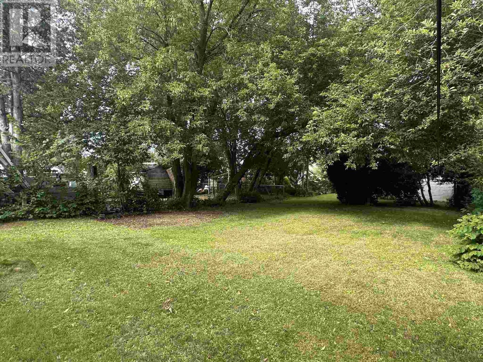 515 Morin ST - Image 33