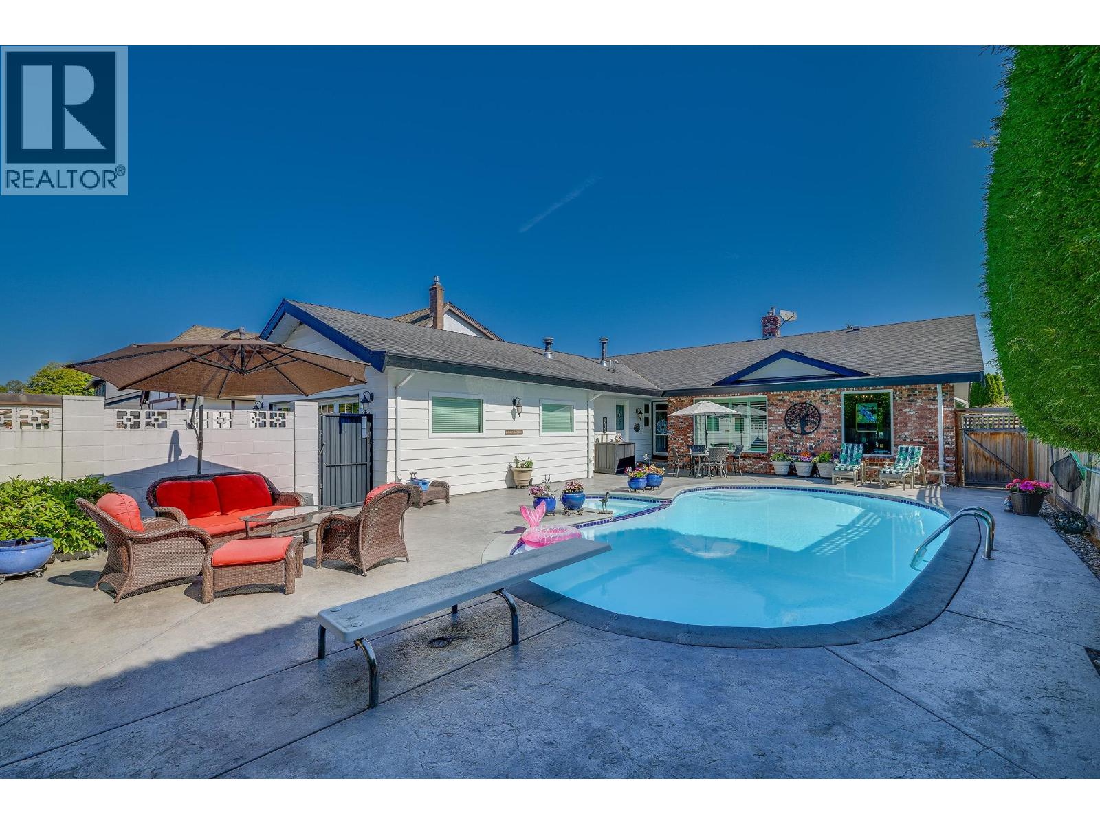 5356 CHAMBERLAYNE Way, Ladner