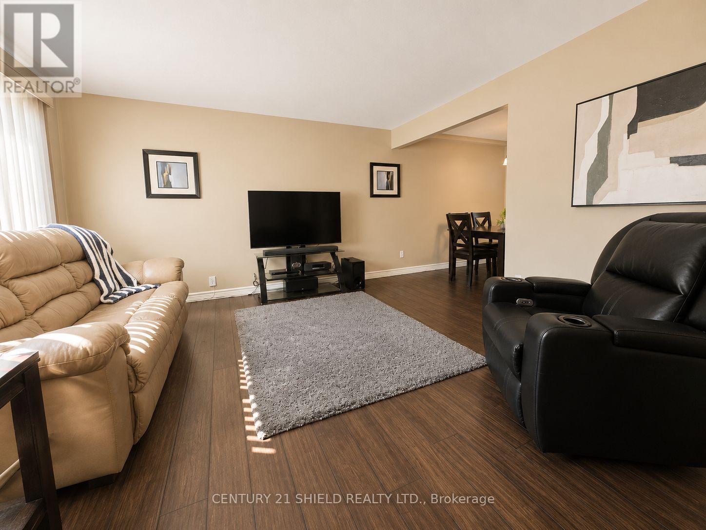 117 ELLEN AVENUE - 17
