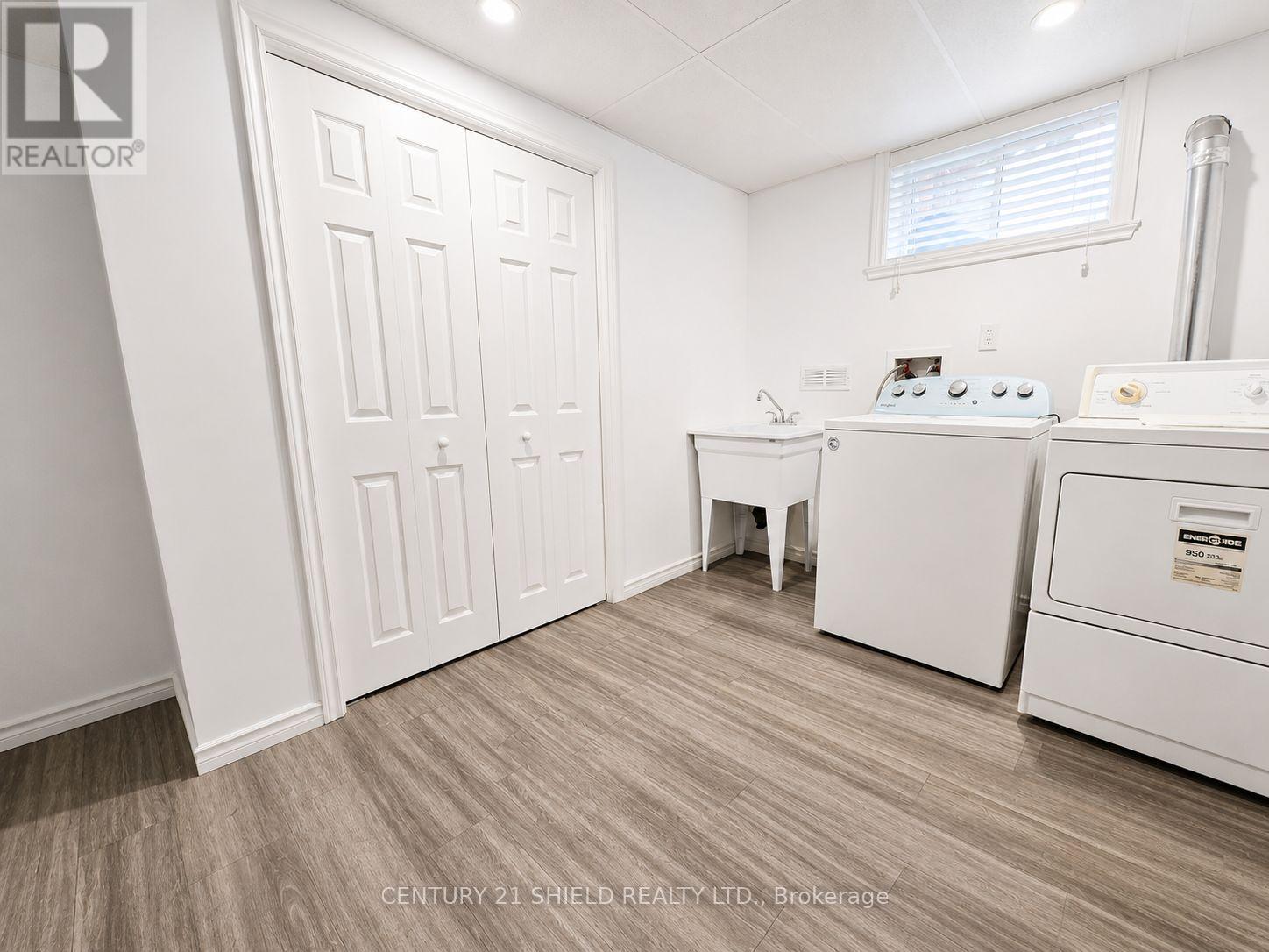 117 ELLEN AVENUE - 29