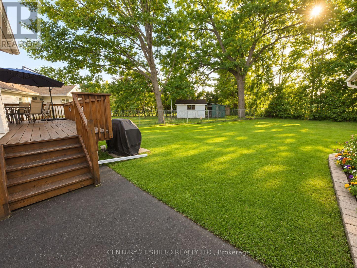 117 ELLEN AVENUE - 5