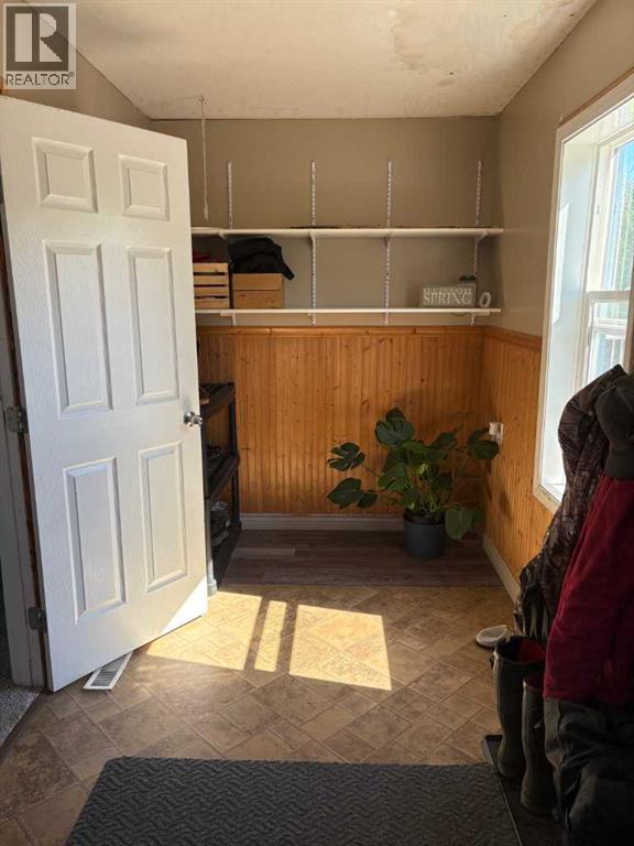 764057 RGE Rd 45 - 4